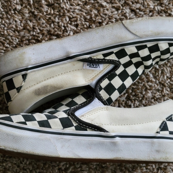 Vans black and white checkered slip on - Picture 2 of 4